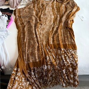 Boho Paisley kimono in Mustard Brown